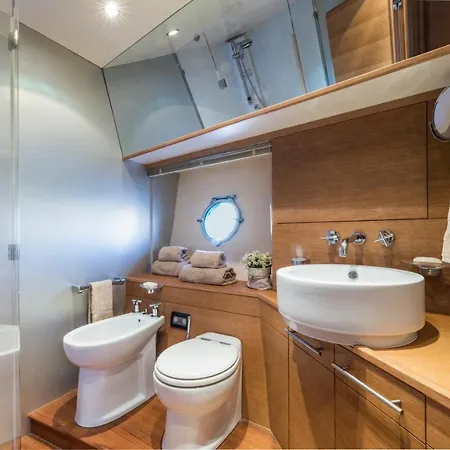 מלון Capasecca Yacht סורנטו