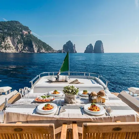 酒店 Capasecca Yacht